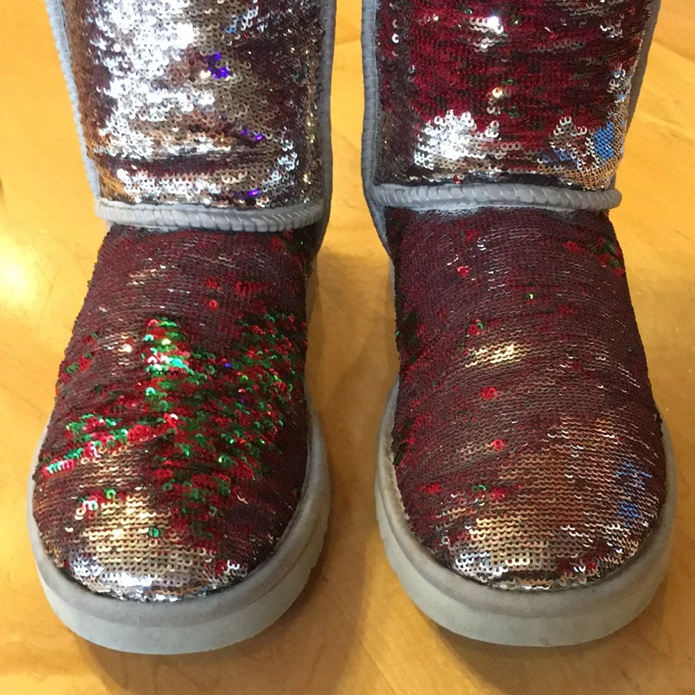 UGG | Short Boots With Flip Sequins & Genuine Sheepskin Lining